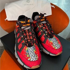 Men’s Versace Sneakers- Rare Find